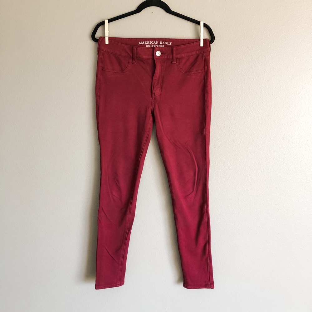 American Eagle Maroon Stretch Jegging